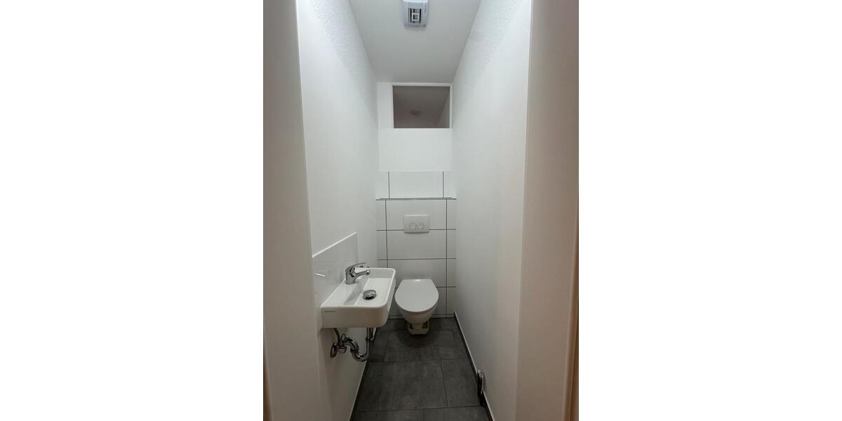 Dachgeschoßwohnung Erftstadt - 2 Zimmer, 68 m&sup2;, 785&euro; | Angebot:24828008