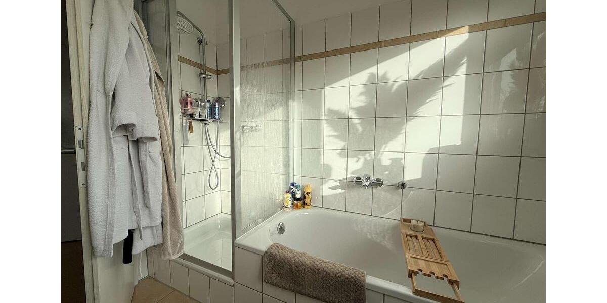 Einfamilienhaus Wachtberg - 3 Zimmer, 126 m&sup2;, 1.260&euro; | Angebot:25882820