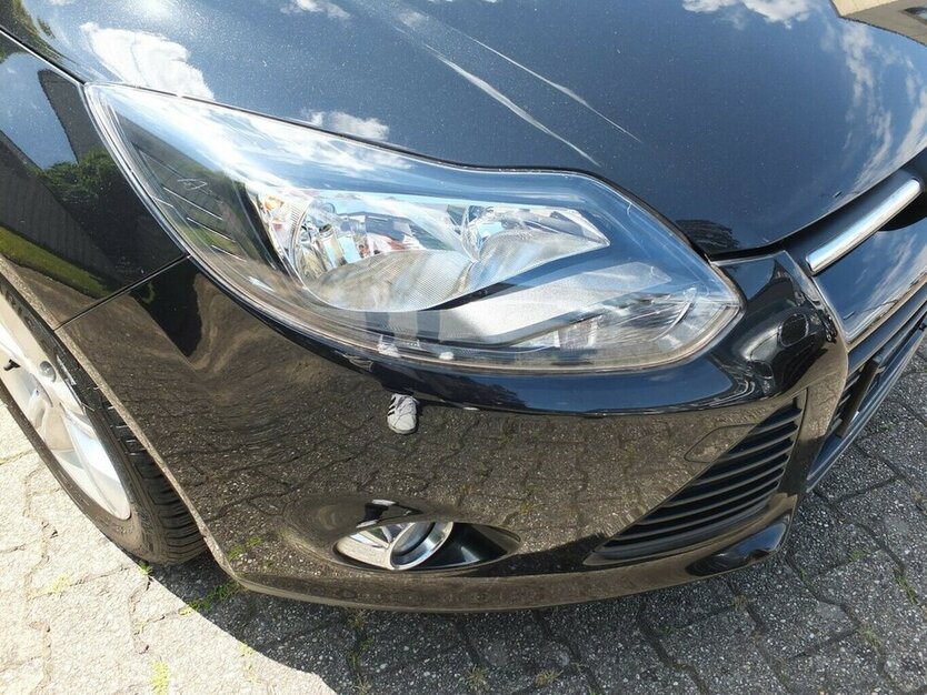 Ford Focus CHAMPIONS EDITION 5-TÜRIG orig.53.215 km ! 53.215 km 8.298 € Köln 50858