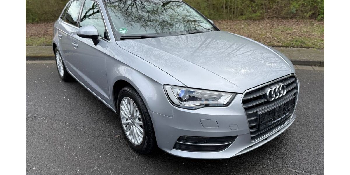 Audi A3 99.850 km 15.999 &euro; Bonn 53127