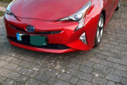 Toyota Prius 90.000 km 13.900 &euro; Unkel 53572