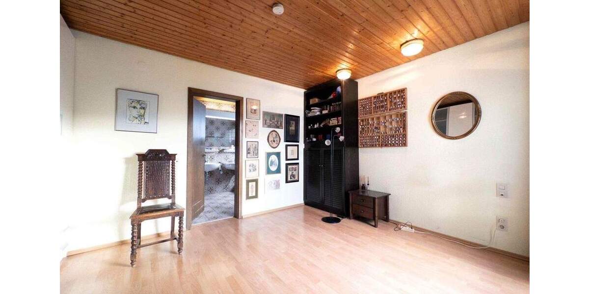 Bungalow Erftstadt Liblar - 5 Zimmer, 155 m&sup2;, 495.000&euro; | Angebot:24582402