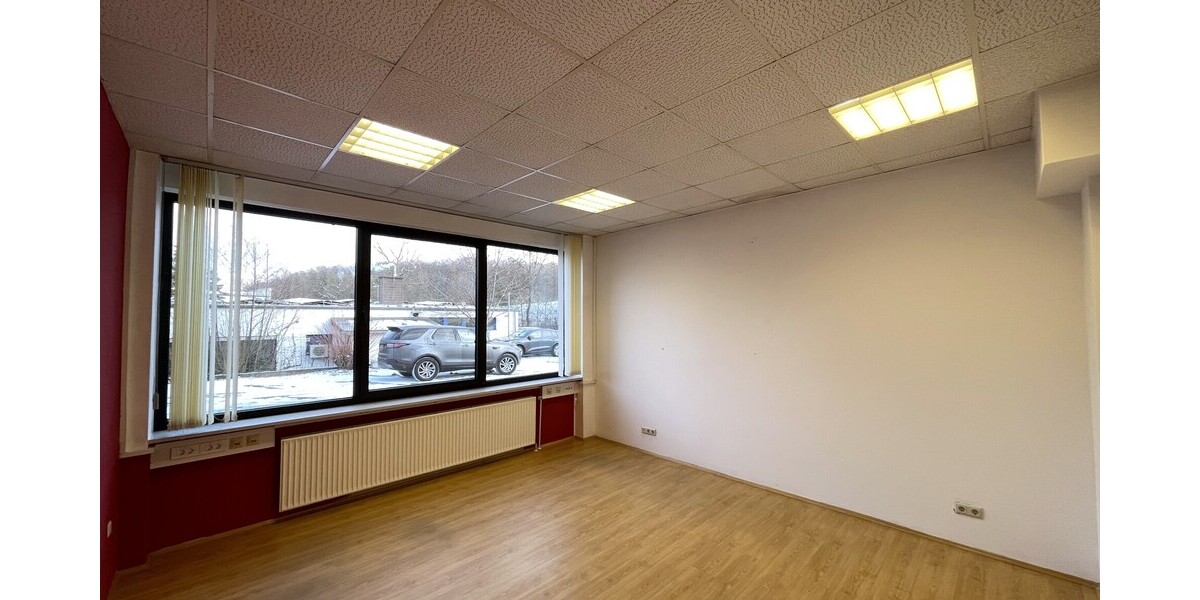 Helle Gewerbeeinheit mit eigenem Eingang und großzügigen Räumen - Gewerbeobjekt Königswinter | Angebot:26931888