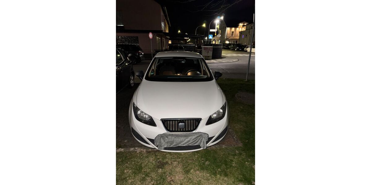 Seat Ibiza 204.569 km 3.900 &euro; Königswinter 53639