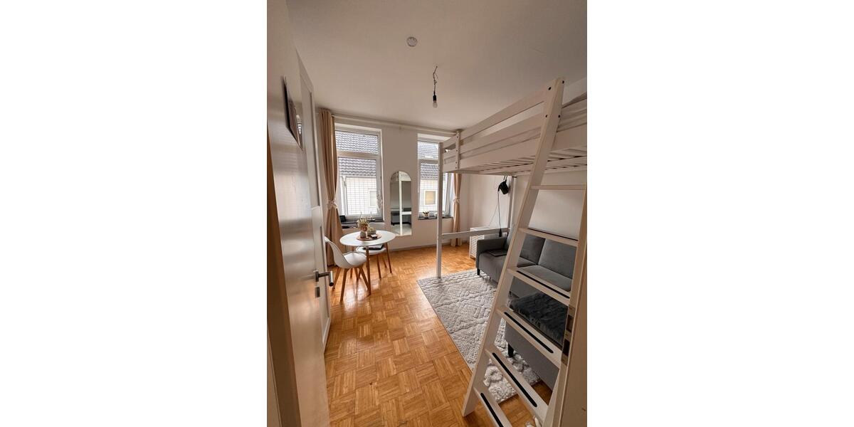 Etagenwohnung Köln Mülheim - 1 Zimmer, 22 m&sup2;, 750&euro; | Angebot:25844087