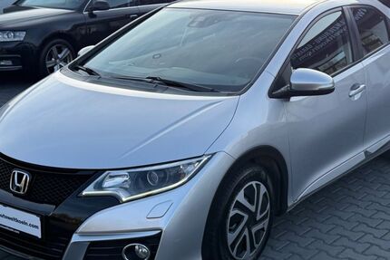 Honda Civic 148.242 km 9.800 &euro; Köln 51109
