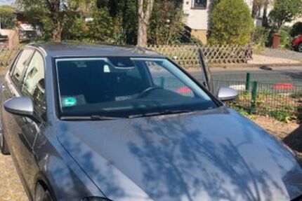 VW Golf 104.000 km 12.800 &euro; Bad Honnef 53604