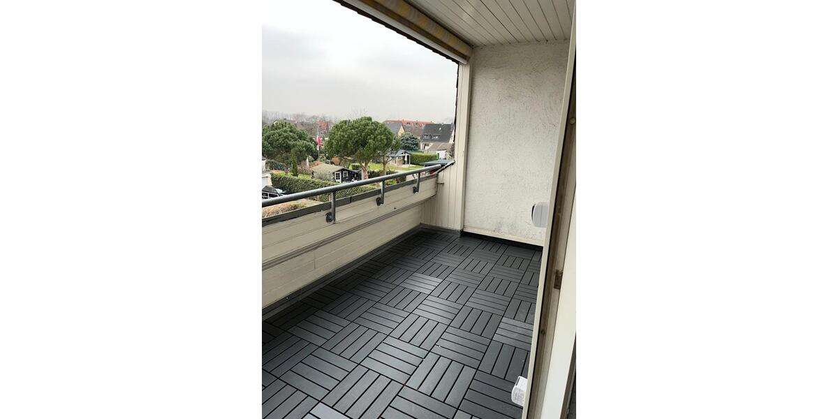 Dachgeschoßwohnung Niederkassel - 2 Zimmer, 50 m&sup2;, 169.000&euro; | Angebot:25382910