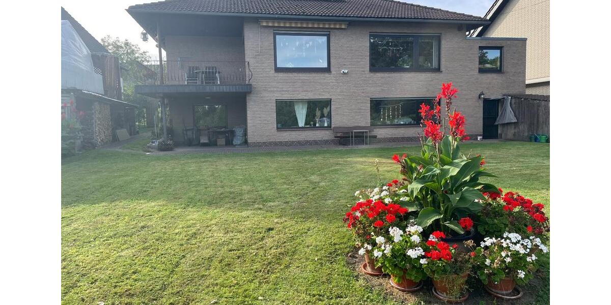 Einfamilienhaus Lohmar - 8 Zimmer, 218 m&sup2;, 549.000&euro; | Angebot:24855510