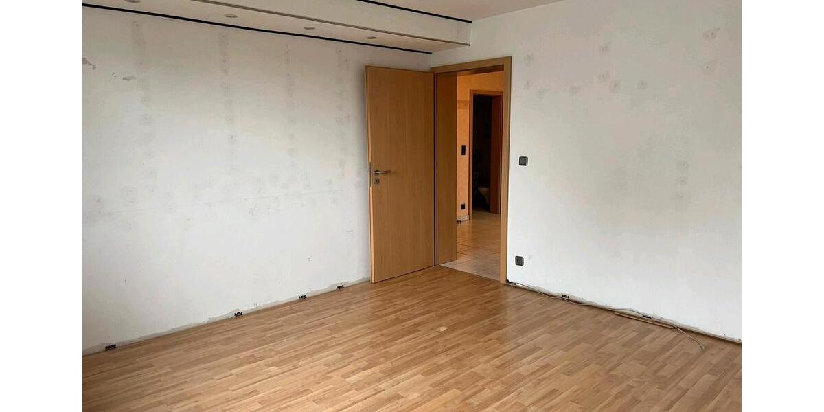 Etagenwohnung Swisttal - 3 Zimmer, 90 m&sup2;, 1.150&euro; | Angebot:24222477