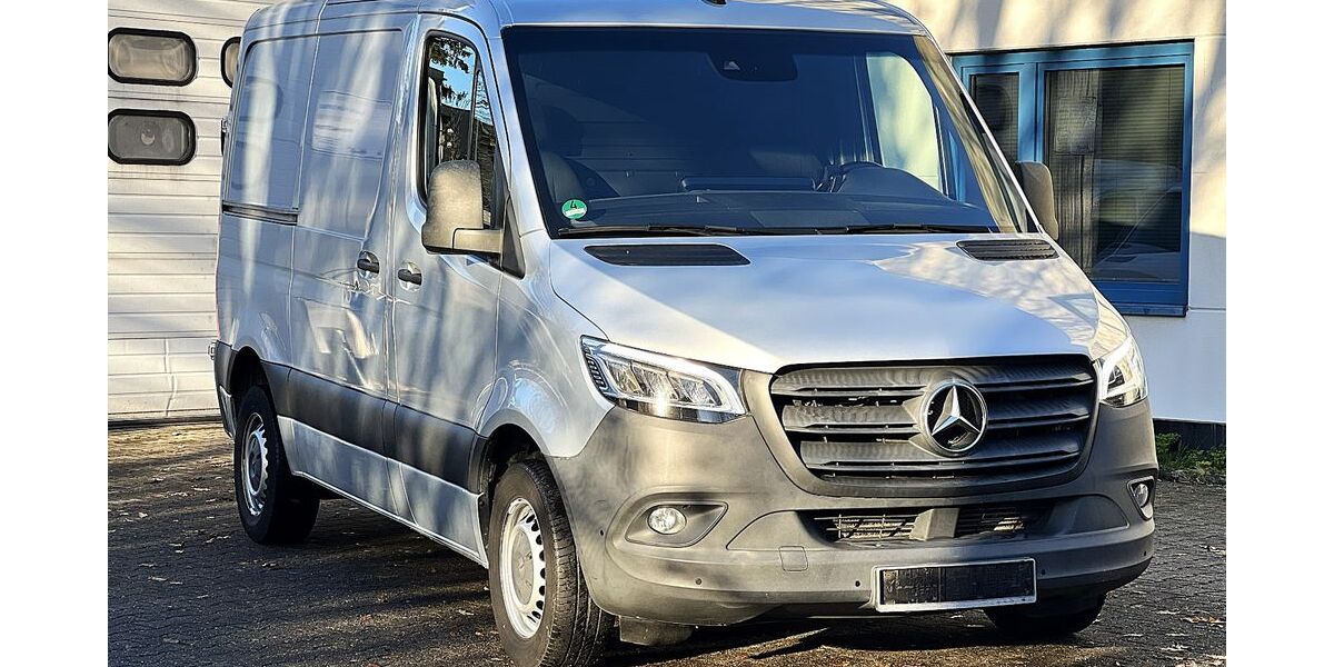Mercedes-Benz Sprinter 191.304 km 22.100 &euro; Köln 50858