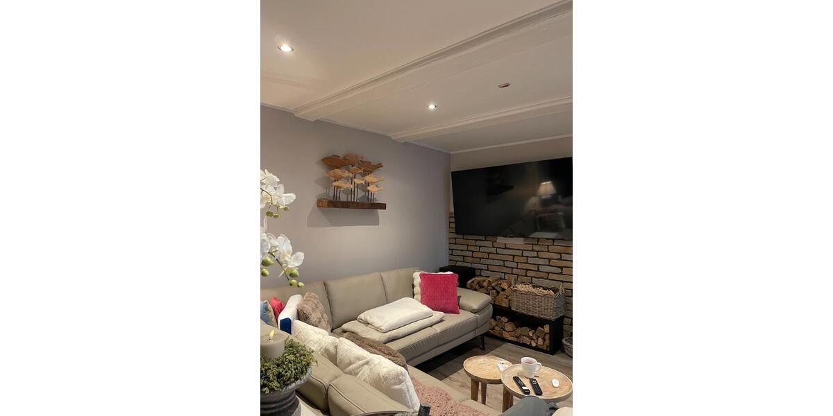 Erdgeschoßwohnung Köln Lindenthal - 5 Zimmer, 220 m&sup2;, 484.000&euro; | Angebot:25916142