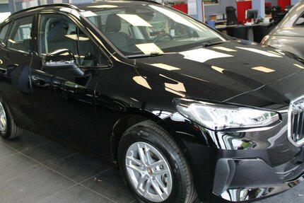 BMW 216 216i Active Tourer Aut. 4.479 km 25.980 &euro; Euskirchen 53881