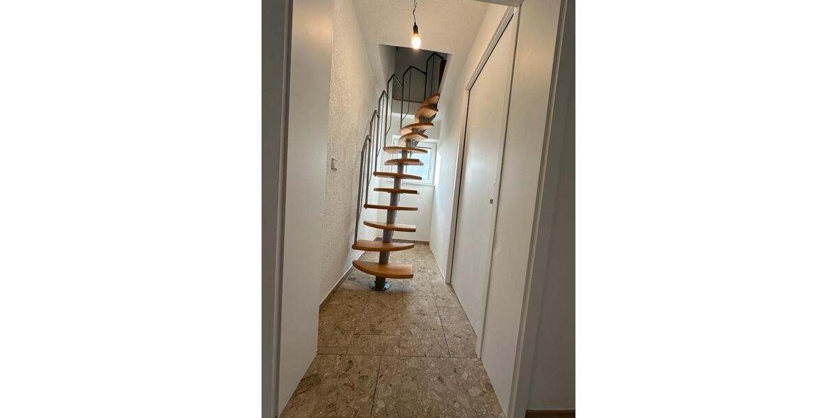 Maisonettenwohnung Wachtberg - 4 Zimmer, 105 m&sup2;, 1.400&euro; | Angebot:24327650