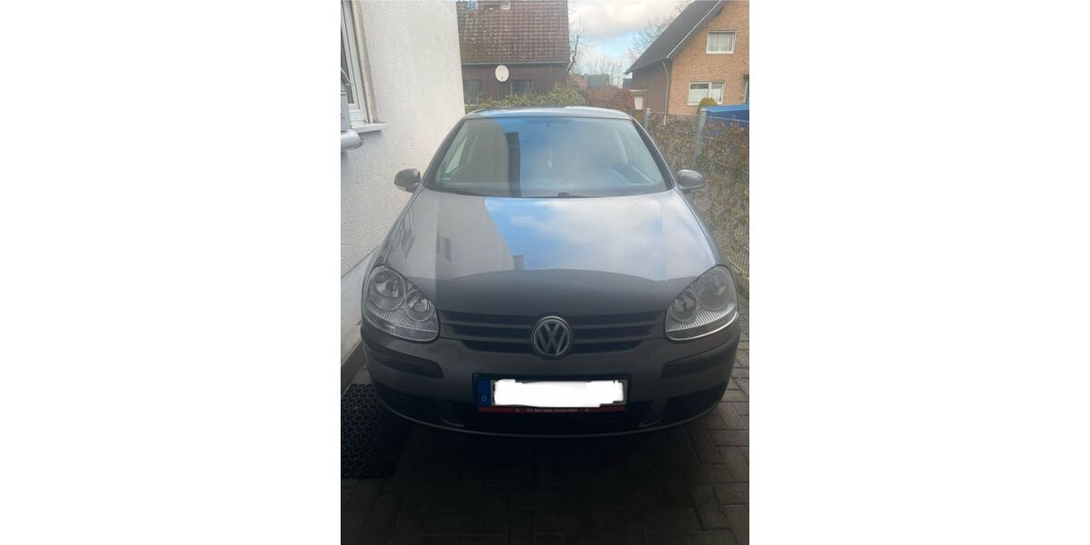 VW Golf 154.000 km 2.200 &euro; Troisdorf 53840