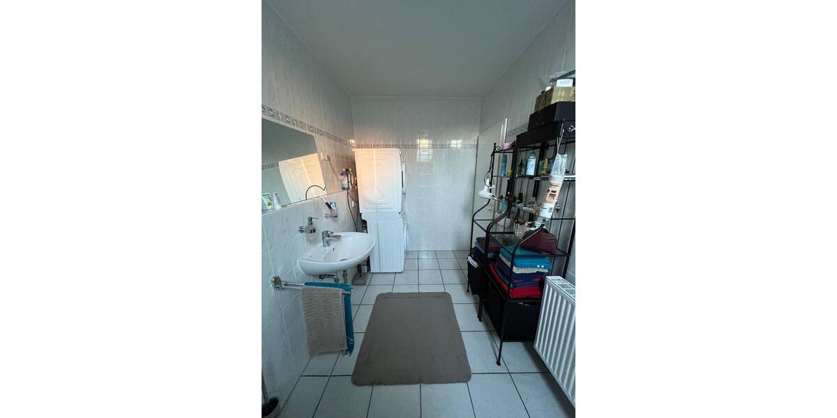 Etagenwohnung Hürth - 1 Zimmer, 75 m&sup2;, 329.000&euro; | Angebot:26495638