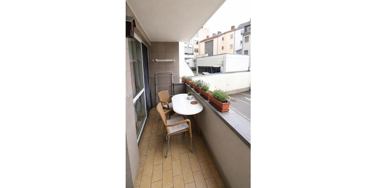 Hochparterre Köln Innenstadt - 3 Zimmer, 90 m&sup2;, 399.000&euro; | Angebot:26945387