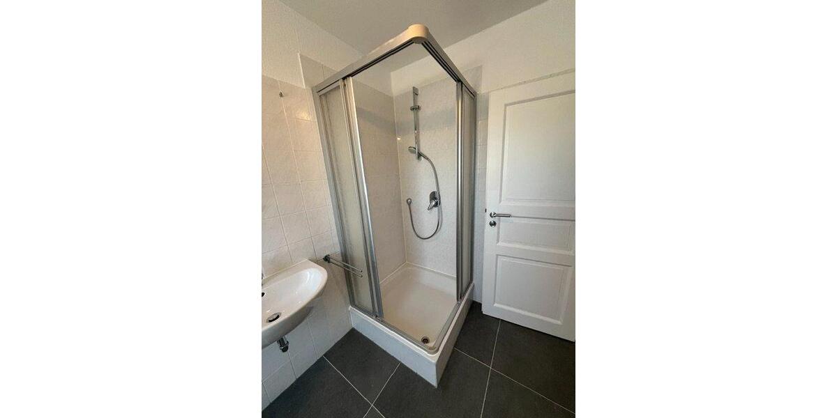 Etagenwohnung Overath - 2.5 Zimmer, 75 m&sup2;, 900&euro; | Angebot:26604530