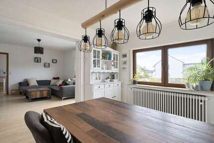 Haus Siegburg - 8 Zimmer, 161 m&sup2;, 549.000&euro; | Angebot:25860660