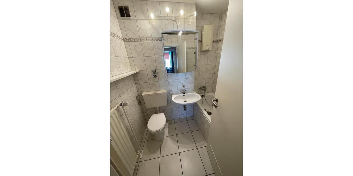 Etagenwohnung Sankt Augustin - 2 Zimmer, 42 m&sup2;, 630&euro; | Angebot:26447975