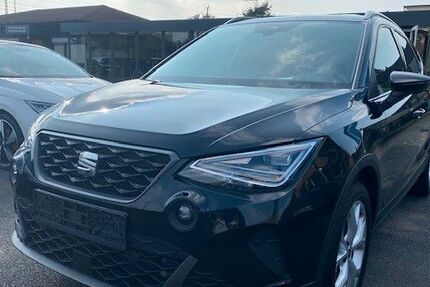 Seat Arona 12.500 km 23.700 € Köln 50677