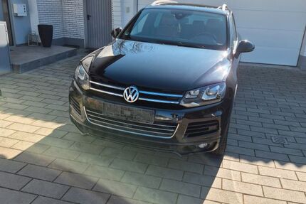 VW Touareg 212.000 km 16.500 € Bornheim 53332