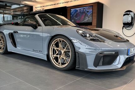 Porsche Boxster 2.300 km 155.900 &euro; Bornheim 53332