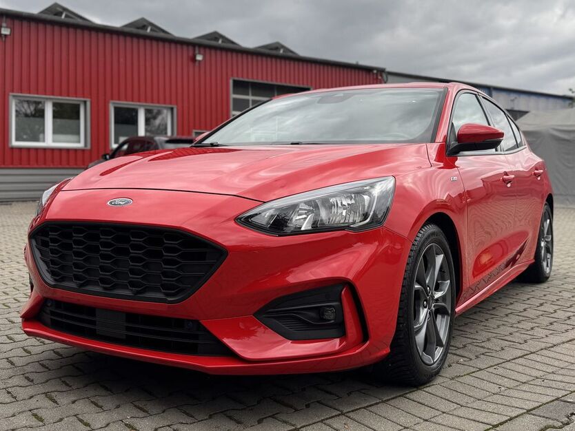 Ford Focus 99.870 km 11.880 € Kerpen 50170