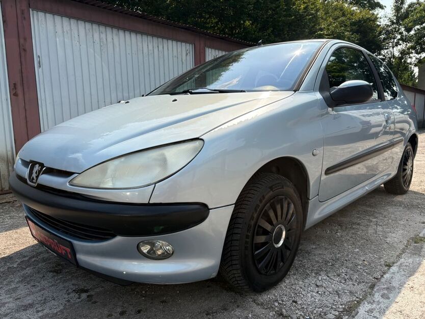 Peugeot 206 250.000 km 999 € Köln (Ostheim) 51107