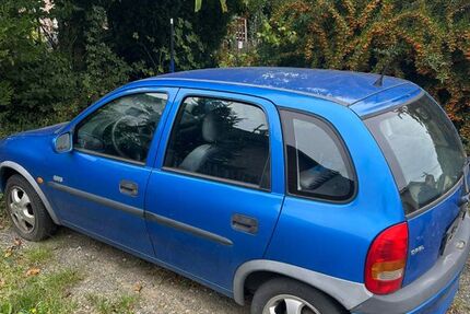 Opel Corsa 92.000 km 600 € Buchholz 53567