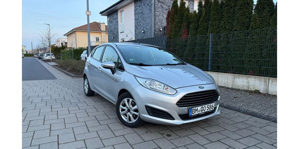 Ford Fiesta 131.000 km 5.900 &euro; Wesseling 50389