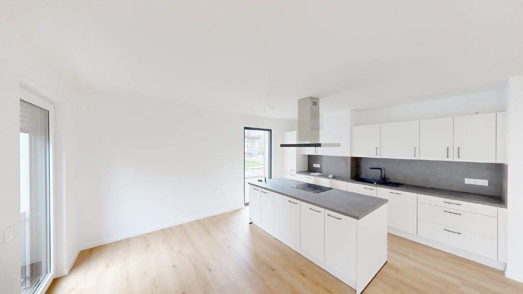 Etagenwohnung Euskirchen Roitzheim - 4 Zimmer, 203 m&sup2;, 2.580&euro; | Angebot:25703217