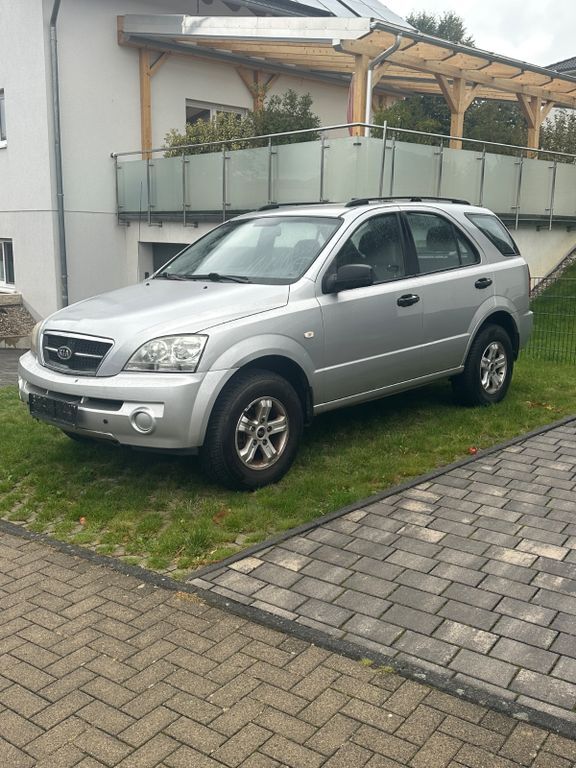 Kia Sorento 190.000 km 2.700 € Eitorf 53783