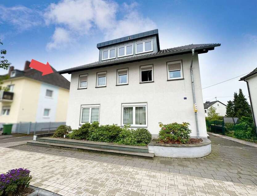 Wohnung zum Kaufen in Sankt Augustin 259.000 € 88.25 m² 5 zimmer