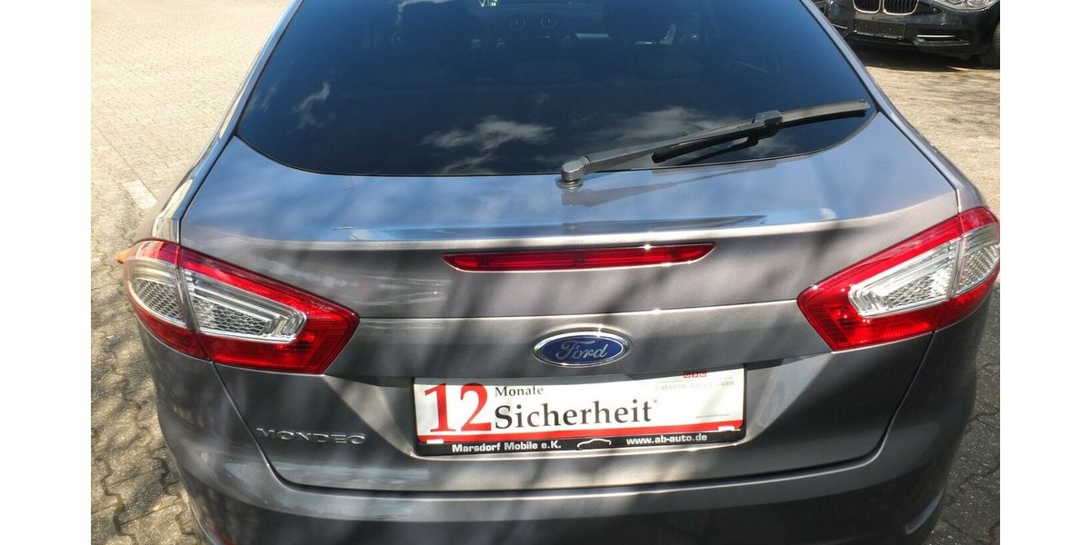 Ford Mondeo 2.0TDCi AUTOM-PROBLEME NAVI XENON PDC BLUET 143.215 km 7.500 &euro; Köln 50858
