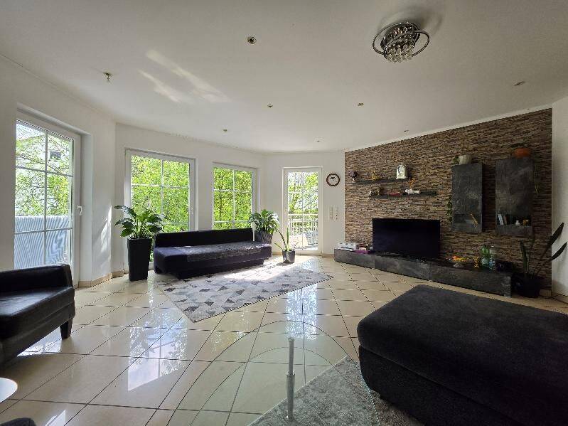Mehrfamilienhaus, Wohnhaus Bonn Lannesdorf - 9 Zimmer, 250 m&sup2;, 831.000&euro; | Angebot:26929686