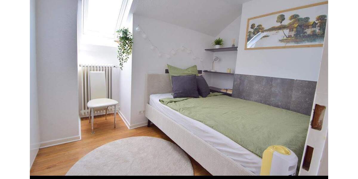 Etagenwohnung Bonn Röttgen - 6 Zimmer, 129 m&sup2;, 451.500&euro; | Angebot:25898146