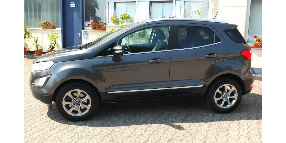 Ford EcoSport TITANIUM LEDER NAVI XENON Zahnriemen neu 125.000 km 11.904 &euro; Köln 50858