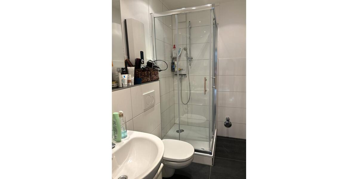 Etagenwohnung Bergisch Gladbach Gronau - 3 Zimmer, 86 m&sup2;, 955&euro; | Angebot:26423997