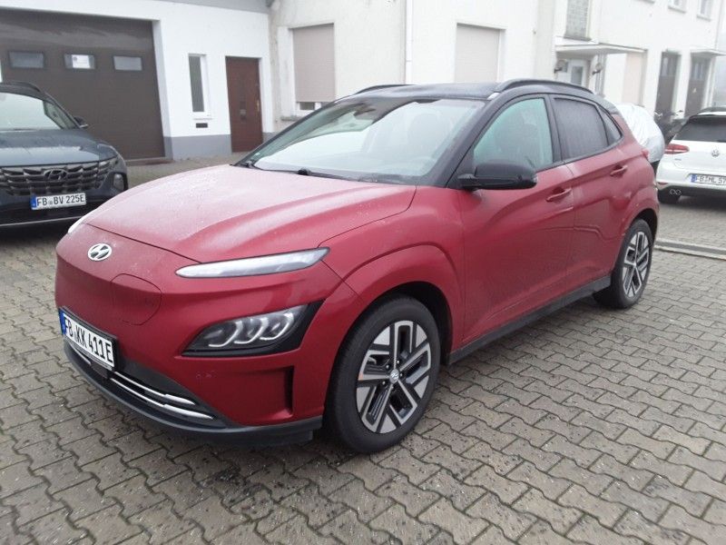 Hyundai KONA 34.287 km 15.400 € Eitorf 53783