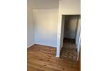 Rheinpromenade! Renovierte 4-Zimmerwohnung mit schickem Duschbad und Loggia