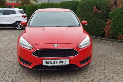 Ford Focus 81.786 km 8.900 € Bad Neuenahr 53474