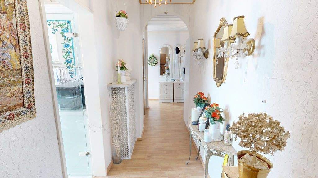 Etagenwohnung Erftstadt Lechenich - 3 Zimmer, 73 m&sup2;, 175.000&euro; | Angebot:25703233