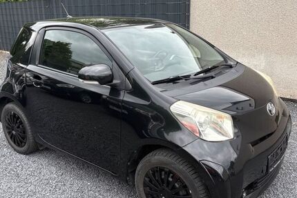 Toyota IQ