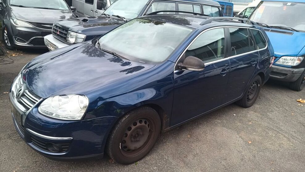 VW Golf 239.900 km 899 € Königswinter 53639