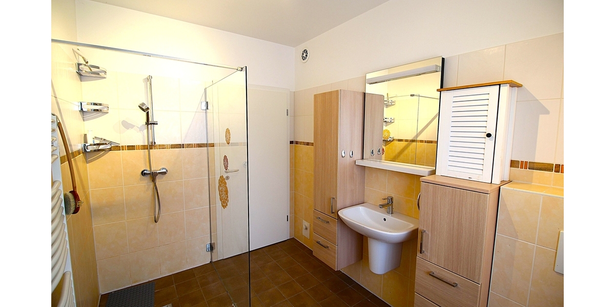 Treppensteigen war gestern! Top gepflegter, nahezu neuwertiger Bungalow auf schönem Sonnengrundstück! - Einfamilienhaus Weilerswist | Angebot:25920136