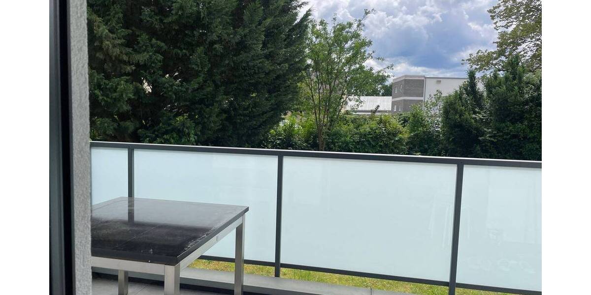 Etagenwohnung Siegburg Deichhaus - 3 Zimmer, 72 m&sup2;, 975&euro; | Angebot:26885914