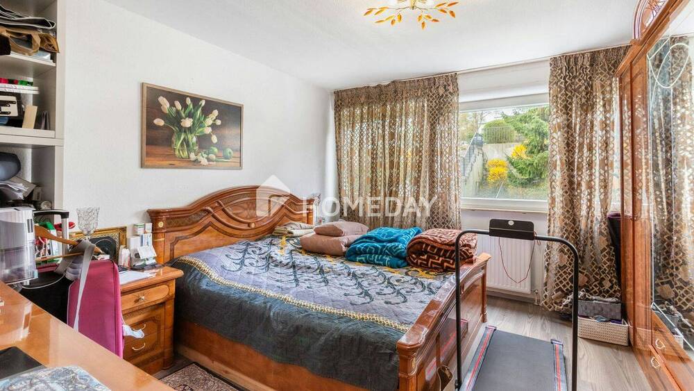 Etagenwohnung Bonn Schweinheim - 4 Zimmer, 97 m&sup2;, 324.000&euro; | Angebot:26140795