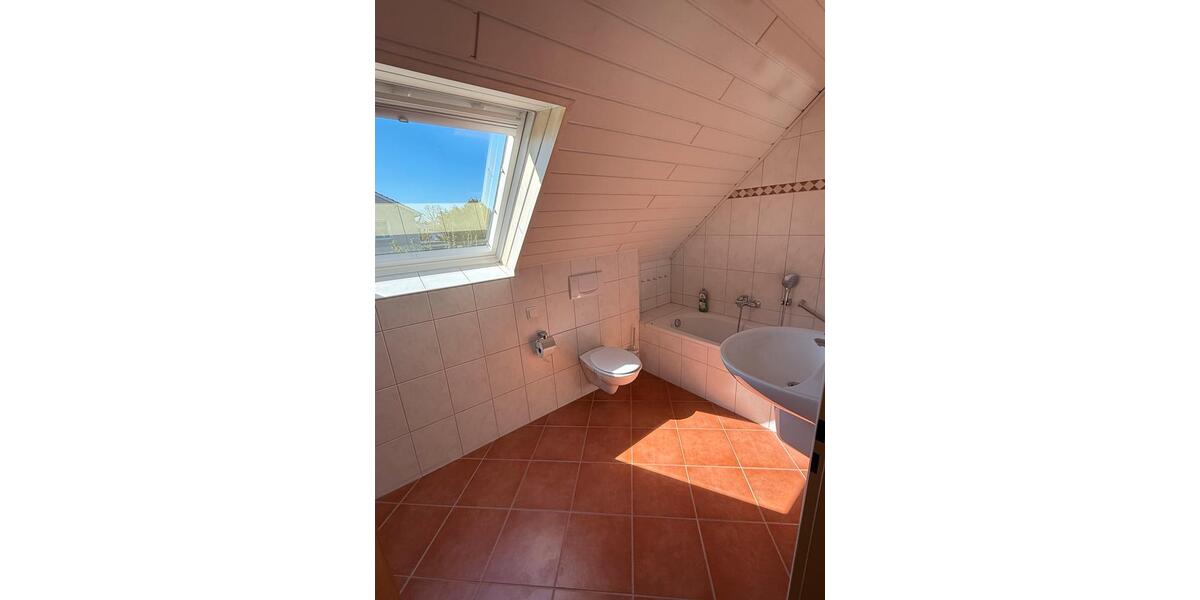 Einfamilienhaus Euskirchen Dom-Esch - 5 Zimmer, 143 m&sup2;, 1.450&euro; | Angebot:26419258