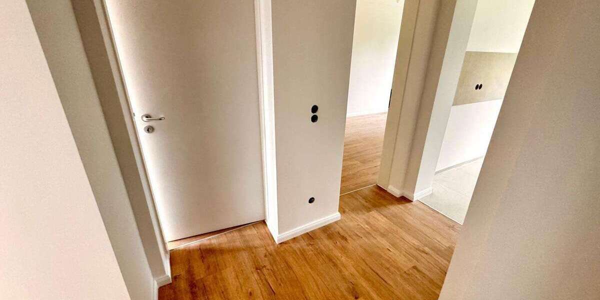 Etagenwohnung Köln Rodenkirchen - 4 Zimmer, 75 m&sup2;, 2.300&euro; | Angebot:25106105
